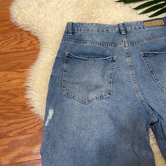 Cotton:On Wide Legged Cropped Jean/ Medium Wash Denim/ Size 10 - Picture 9 of 9